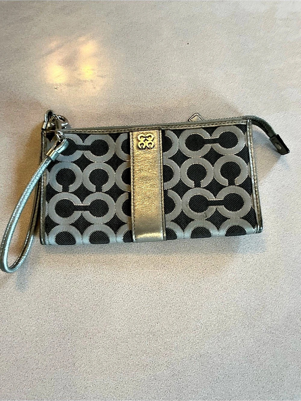 Coach Poppy Signature Glam Convertible Wristlet Wallet Black & Silver